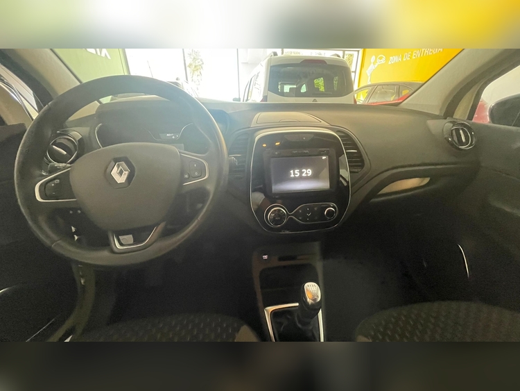 Renault Captur ZEN 130CV foto 6